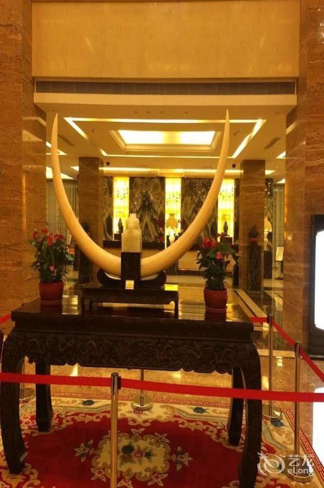 Royal Tulip Hotel Zhujiajiao Shanghai Exterior photo